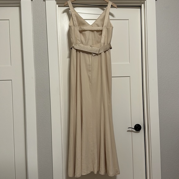 Vera Wang Dress - Picture 3 of 5